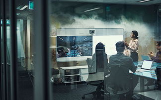 企业宣传片报价差异化的背后 策划成本与创意价值的深度剖析